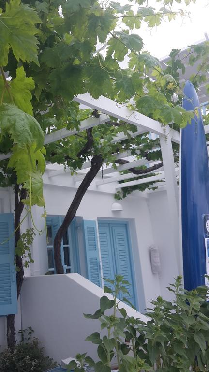 Paroscarmel Studio-Apartment Logaras Exterior photo